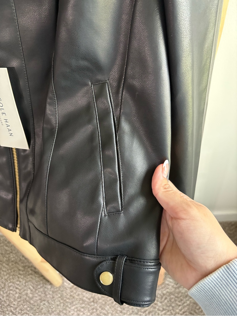 NWT Cole Haan Signature Black Faux Leather Moto Jacket Gold Hardware Large - Picture 9 of 12